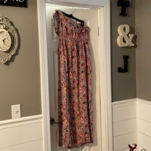 Size large one shoulder floral maxi dress